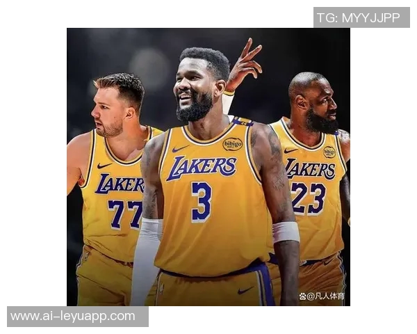 詹姆斯赞扬新援斯玛特艾顿拉拉维亚提升球队硬度与组织能力 詹姆斯赞扬新援斯玛特艾顿拉拉维亚提升球队硬度与组织能力